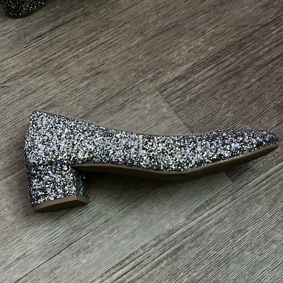 Sparkly silver kitten heels - Picture 2 of 3
